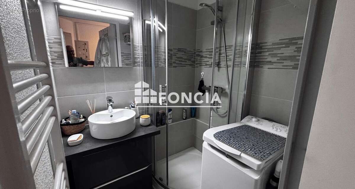 Appartement à SIX-FOURS-LES-PLAGES