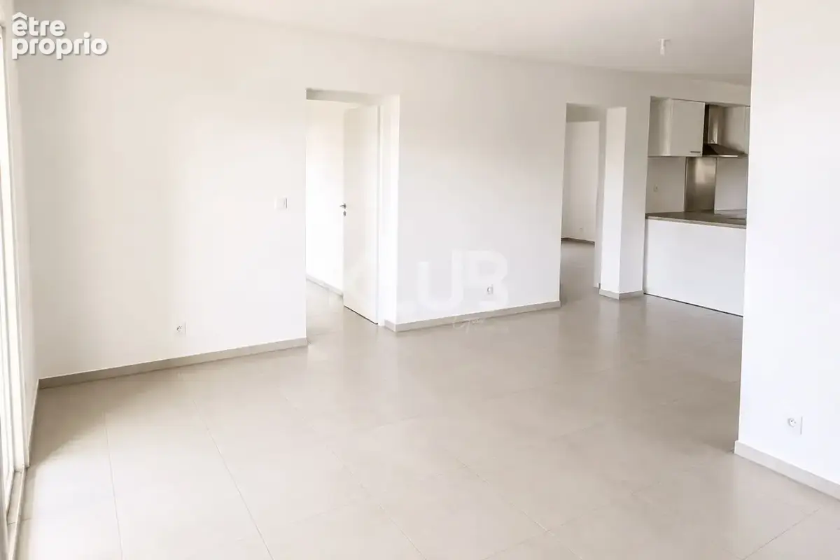 Appartement Lucciana 4 pièce(s) 80 m2 - photo 3