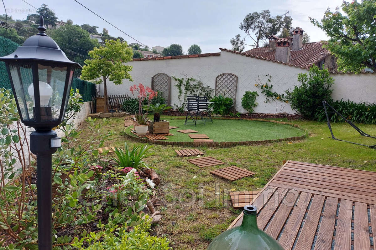 Maison à CAGNES-SUR-MER