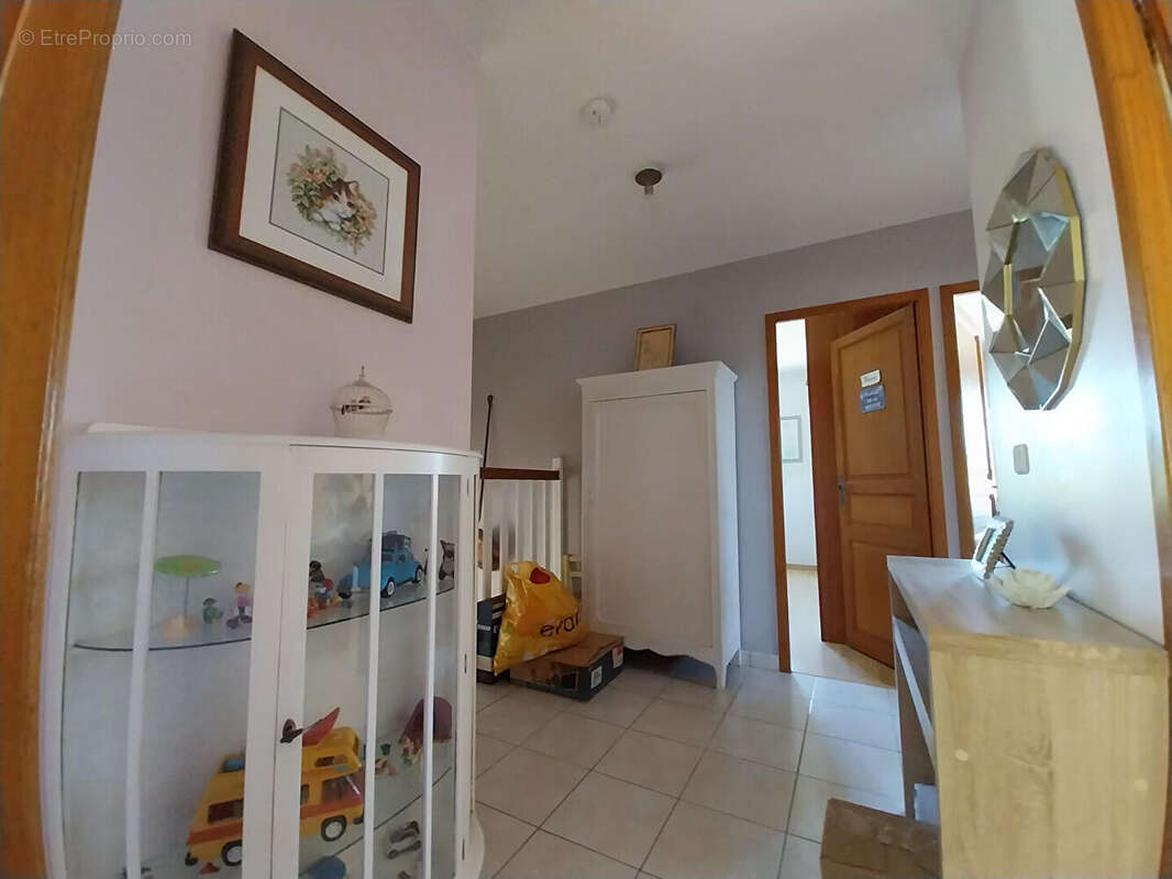 Maison à NOUAILLE-MAUPERTUIS