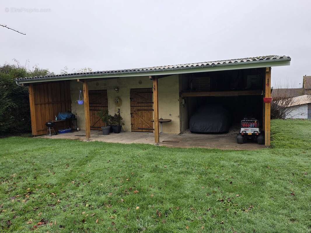 Maison à SAINT-MARTIN-TERRESSUS