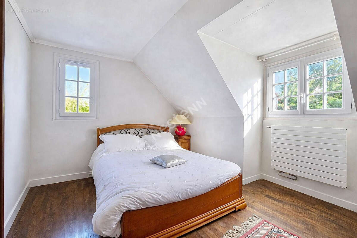 Maison à CHAUMONTEL