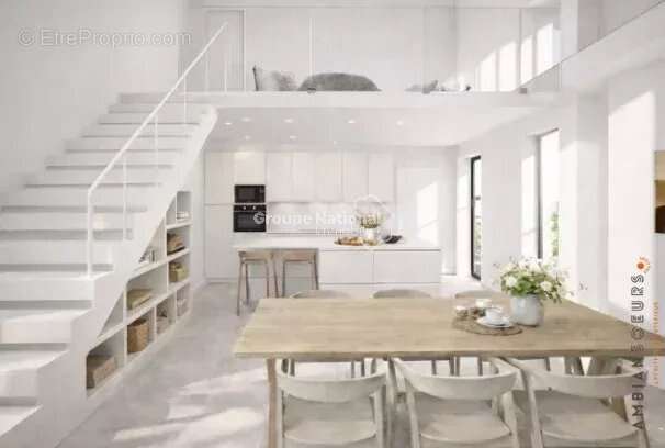 Appartement à PERNES-LES-FONTAINES