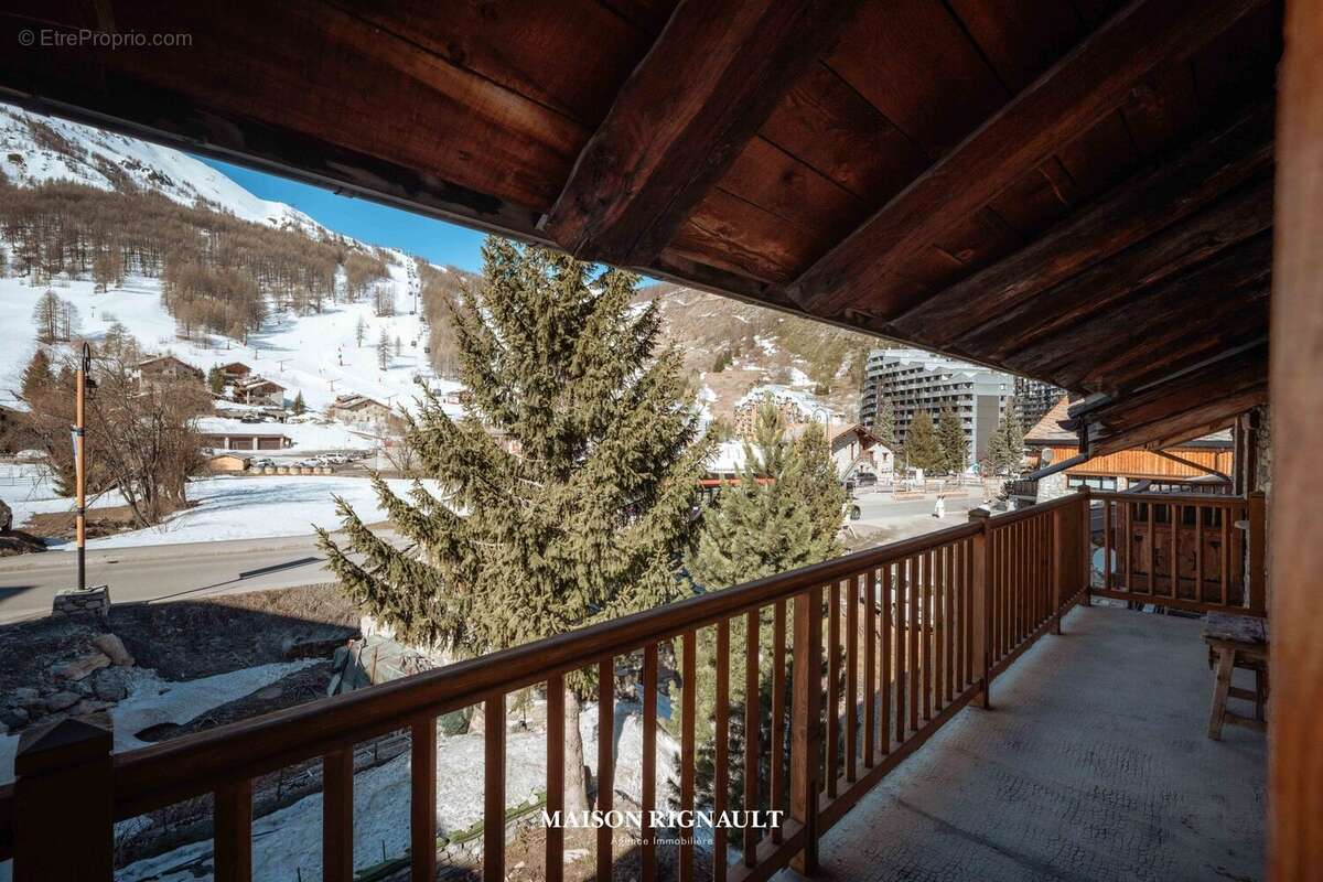 T2 _ vue  - Maison à VAL-D'ISERE