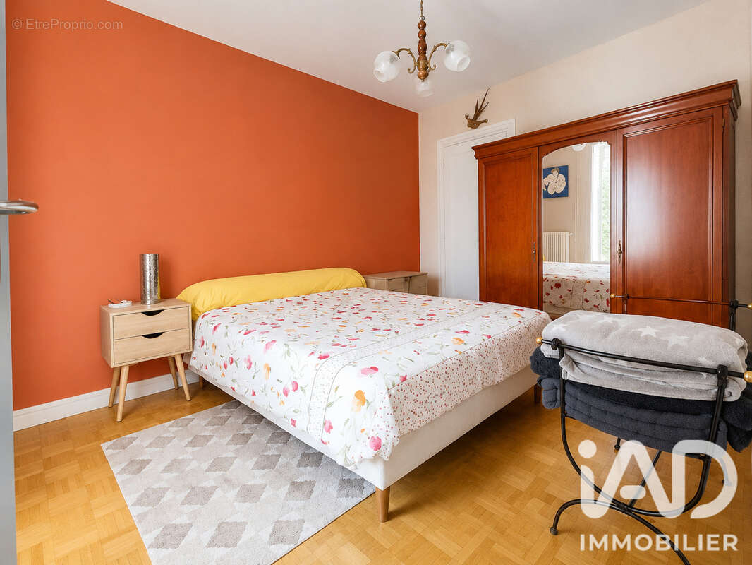 Appartement 44 m² à Limoges  - photo 7