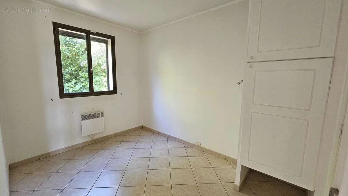Appartement à VILLENEUVE-LOUBET
