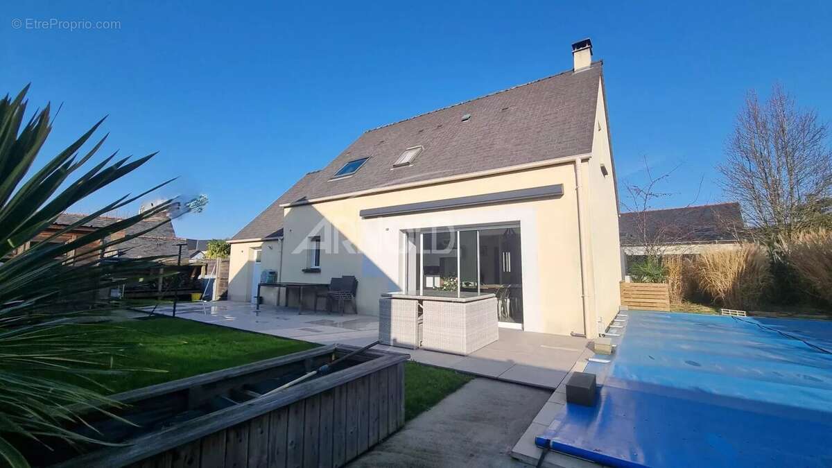 Maison à GRANDCHAMPS-DES-FONTAINES