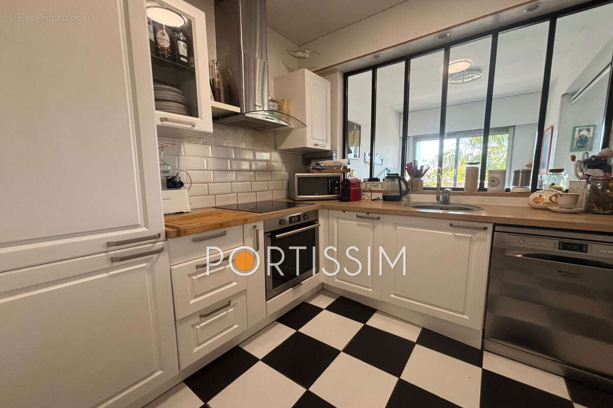 Appartement à CAGNES-SUR-MER