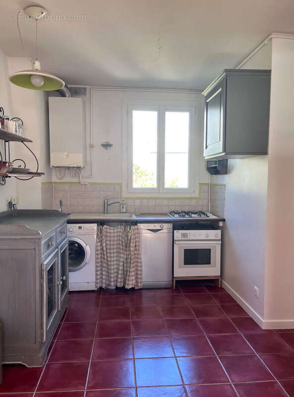 Appartement à PARIS-20E