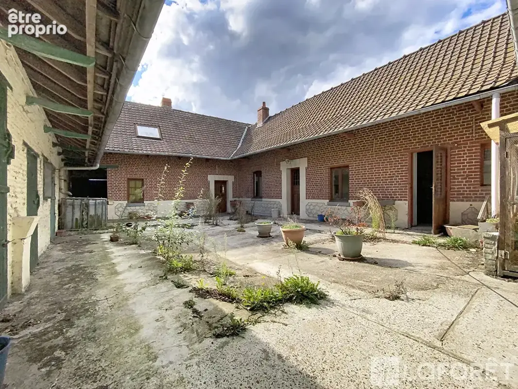 Maison à LA GORGUE
