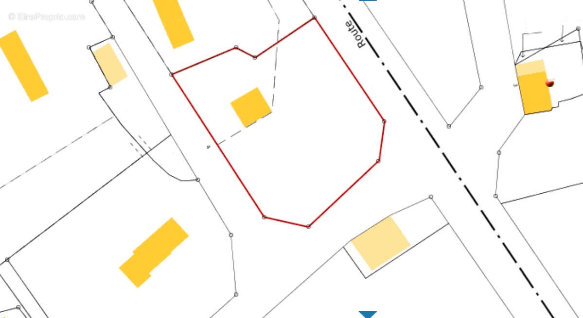 Maison à MAEL-CARHAIX