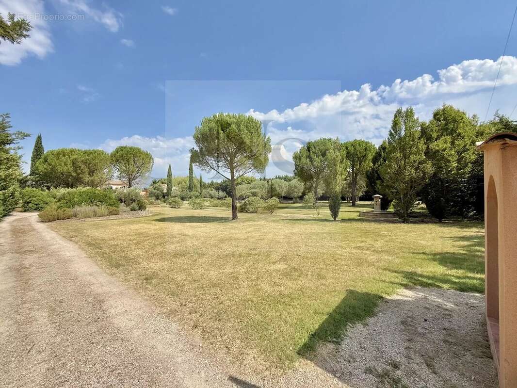 Élégante propriété de caractère aux portes d’aix-en-provence - photo 6