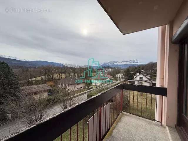 Appartement à ARBIN