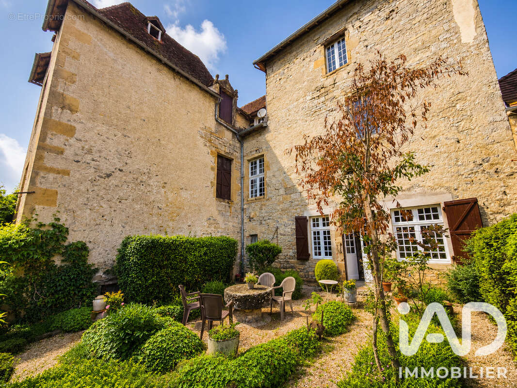 340 m² à Cornac  - photo 2