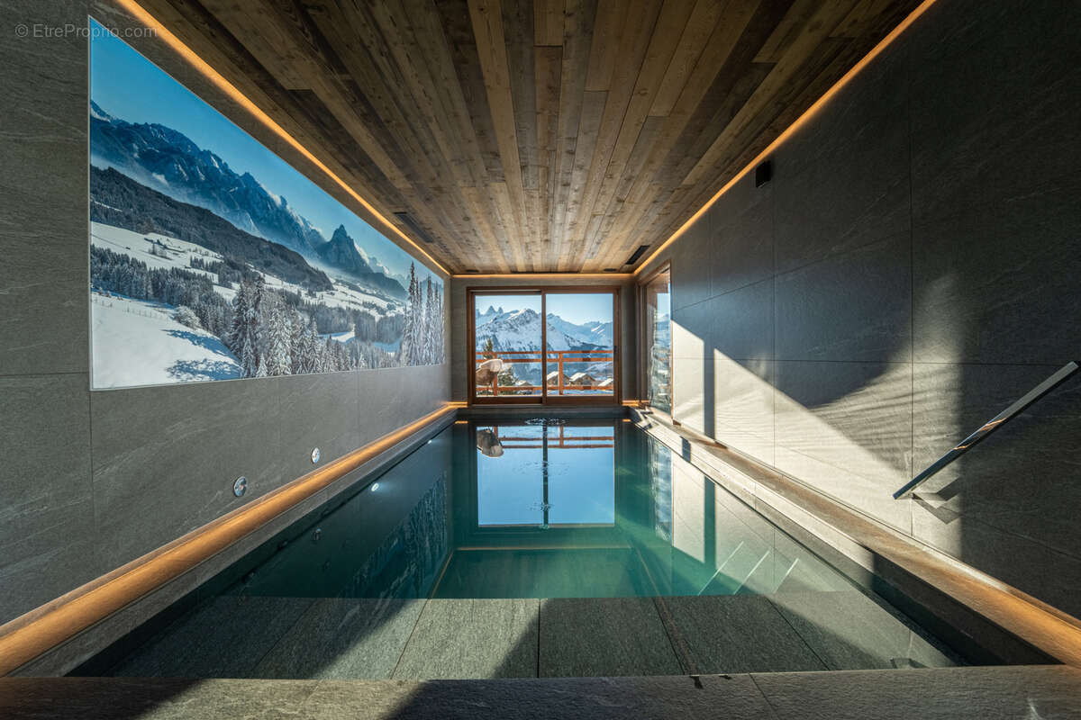 Maison à LE CHATEL