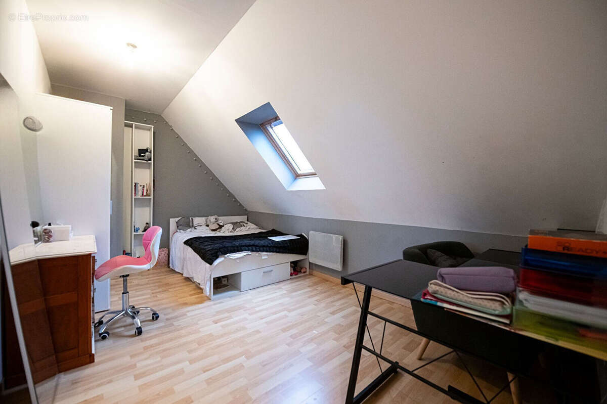 Maison à GARENCIERES