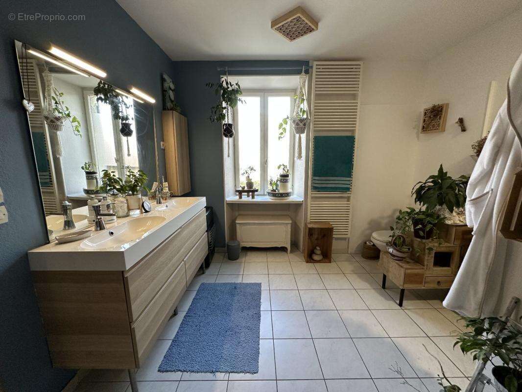 Maison à CAUNES-MINERVOIS