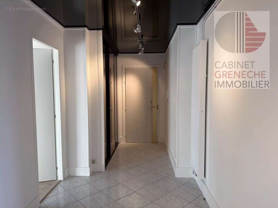 Appartement à EVIAN-LES-BAINS