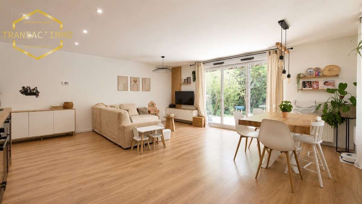 Appartement 84 m² à Meylan  - photo 9