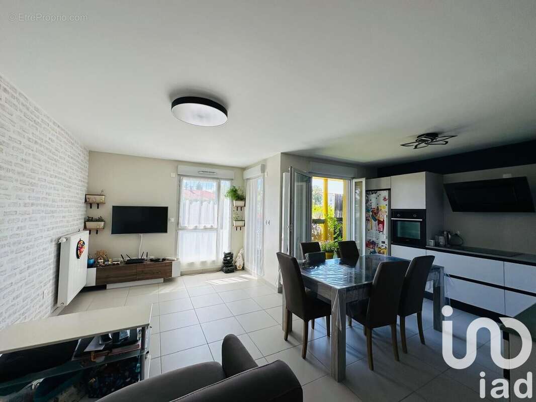 Photo 7 - Appartement à BRIGNAIS