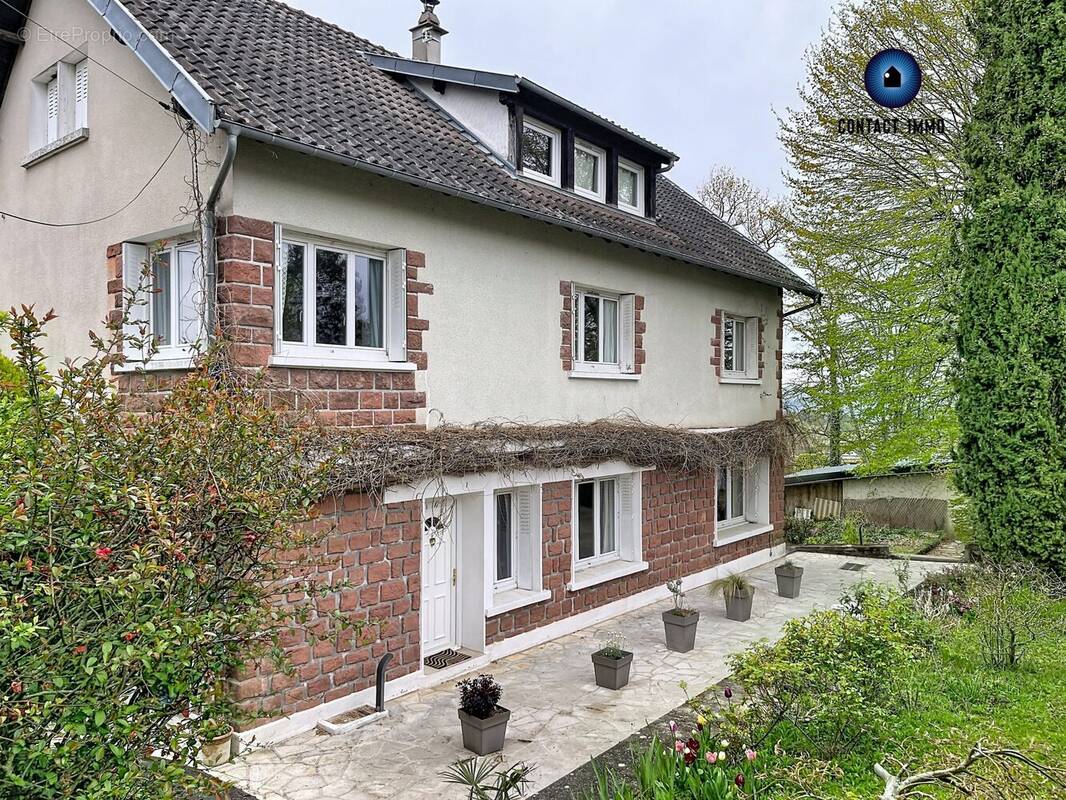 Maison à COSNAC