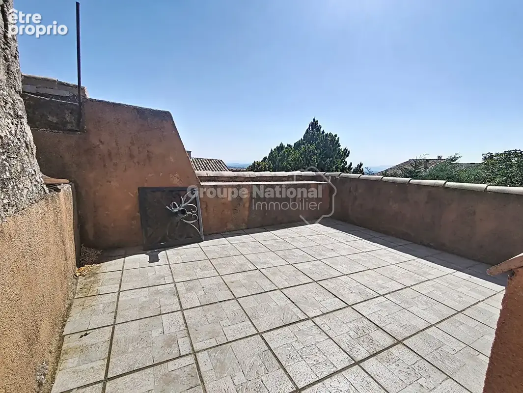 Maison de village  avec terrasses , solarium et jardinet  à ROCHEGUDE (26790) - photo 10