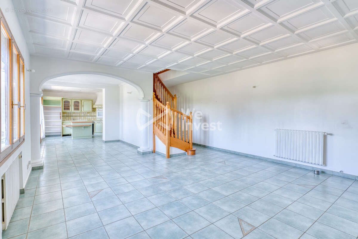 Appartement 135 m² à Chavanoz  - photo 9