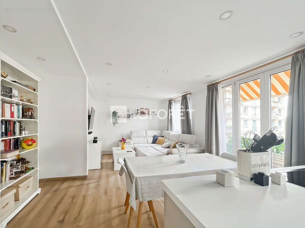 Appartement à MAISONS-ALFORT