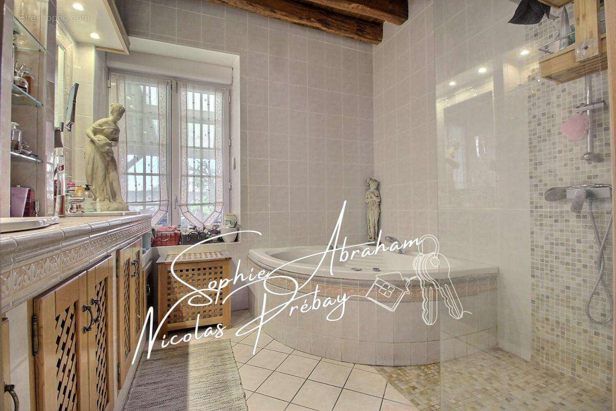 Maison à ANGERVILLE