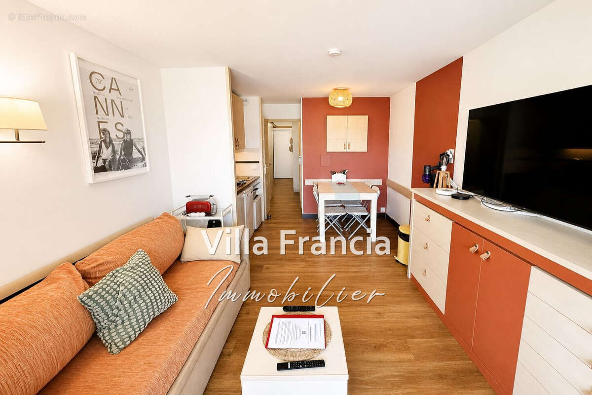 Appartement à CANNES