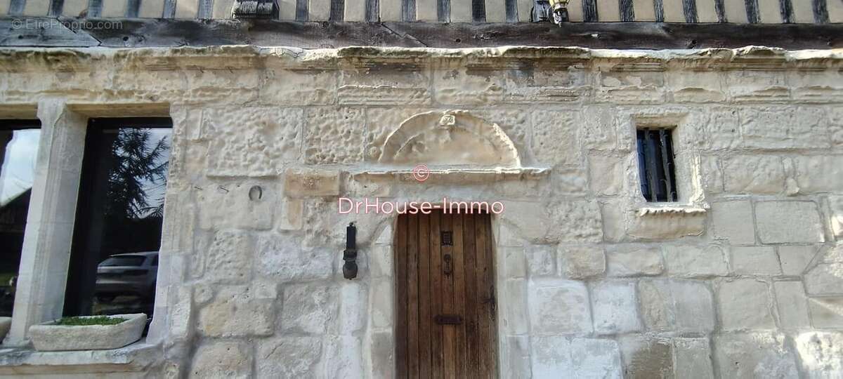 Autre à BEAUMONT-LE-ROGER