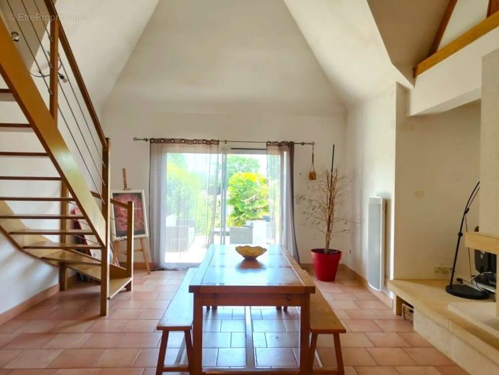 Maison à NOTRE-DAME-DU-PE