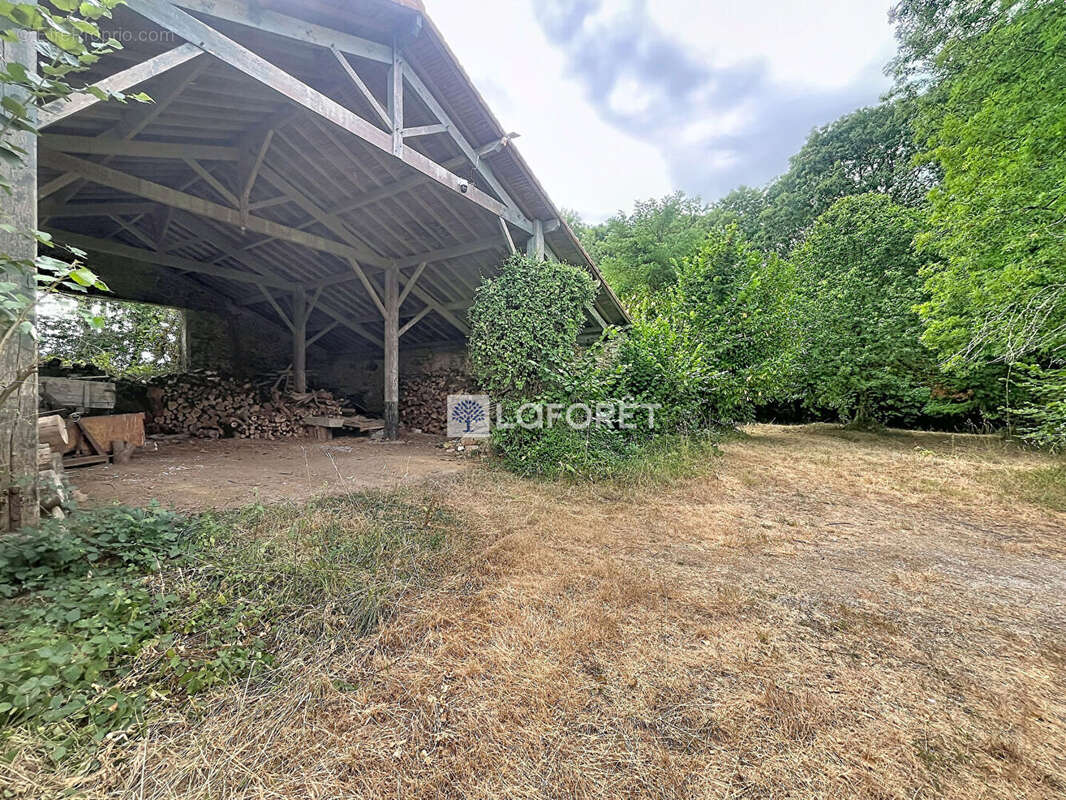 logis dépendances parcSecondigny 10 pièce(s) m2 - photo 24