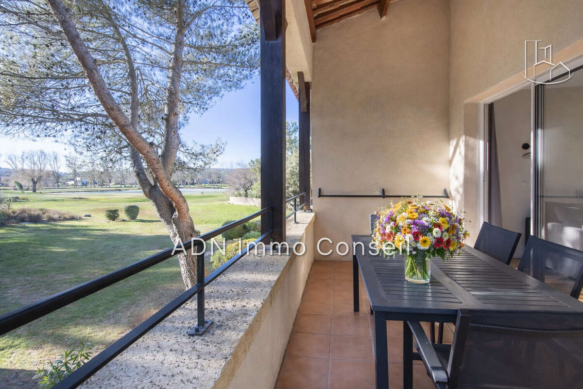 Appartement à MALLEMORT