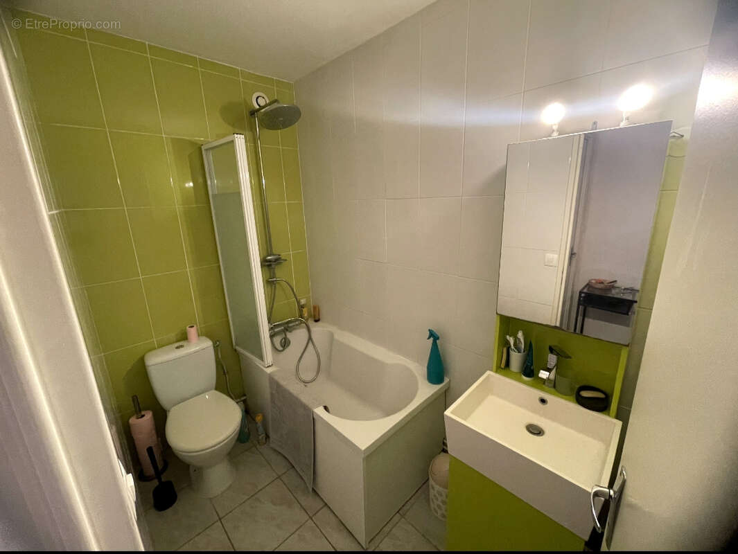 Appartement à SAINT-CYR-SUR-LOIRE