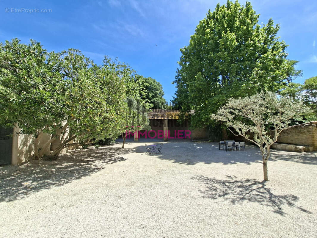 Maison à SARRIANS