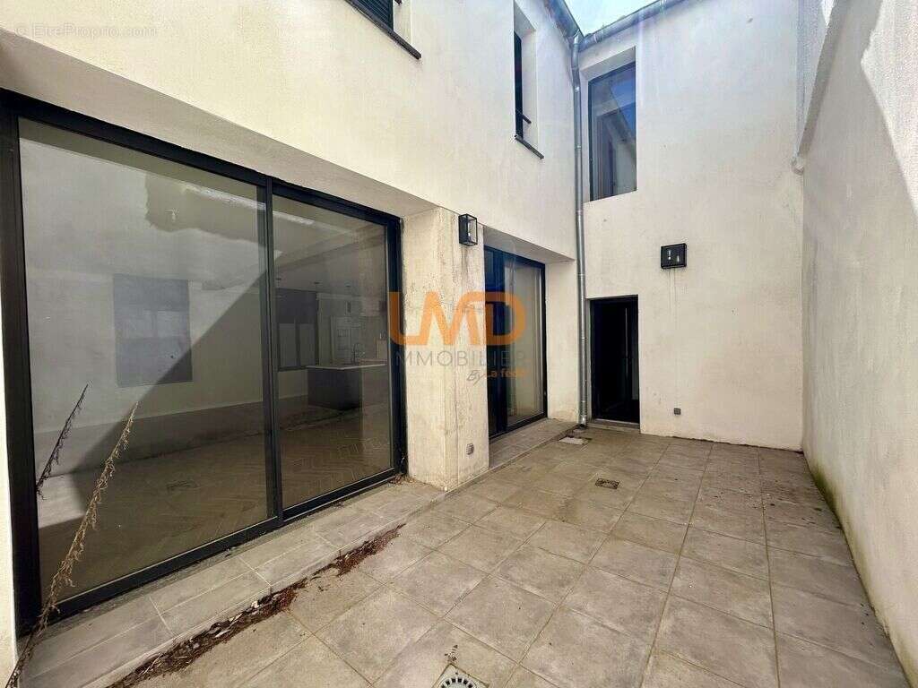 Maison à NIMES