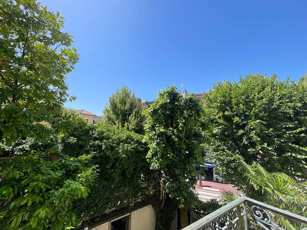 Appartement à AIX-LES-BAINS