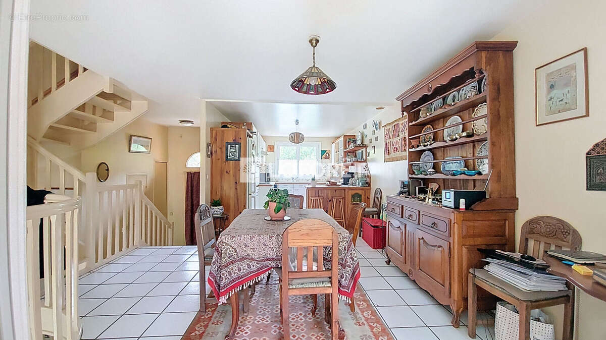 Maison à MONTMORENCY