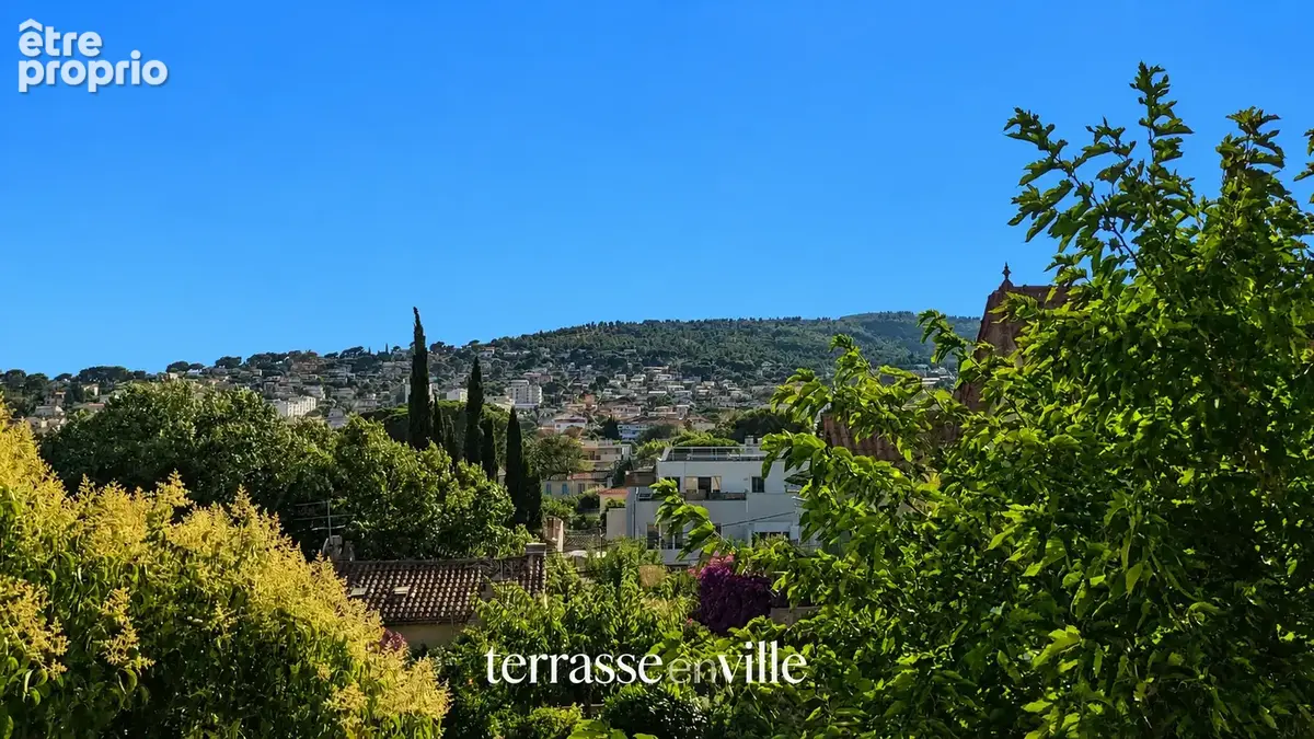 La ciotat - centre-ville - appartement de caractere  - vue 3 secs et crêtes- calme - parking - 399 000 € - photo 6
