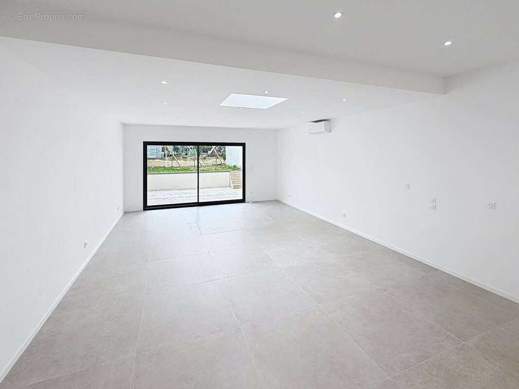 Photo 6 - Maison à REIMS