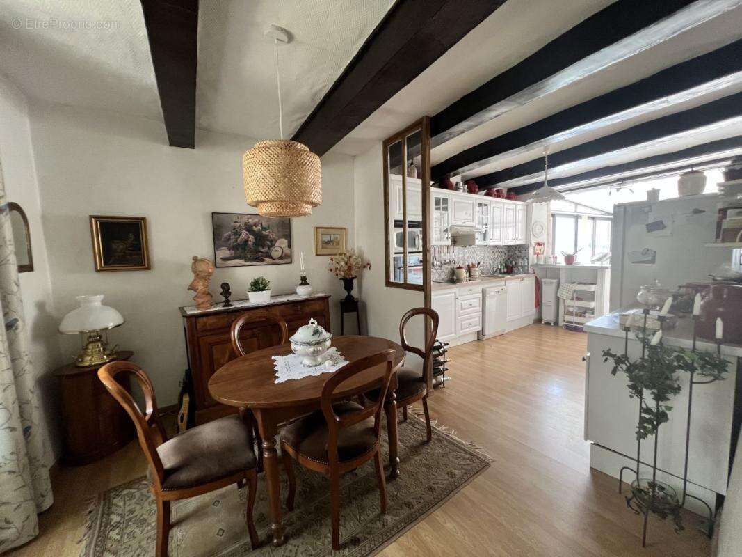 Maison 92 m² à Premian  - photo 2