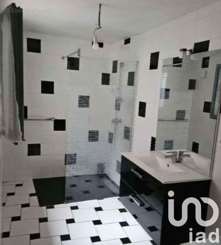 Photo 2 - Maison à SAINT-NICOLAS-DE-LA-GRAVE