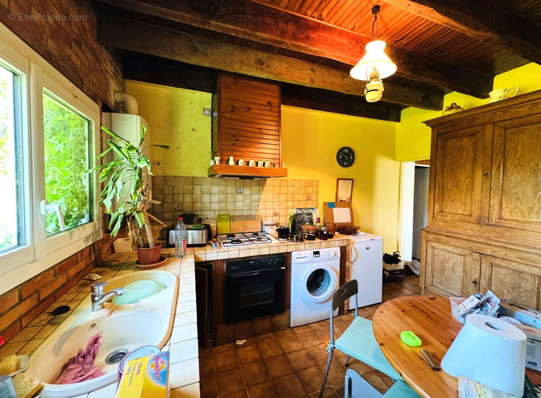 Maison à SAUBRIGUES