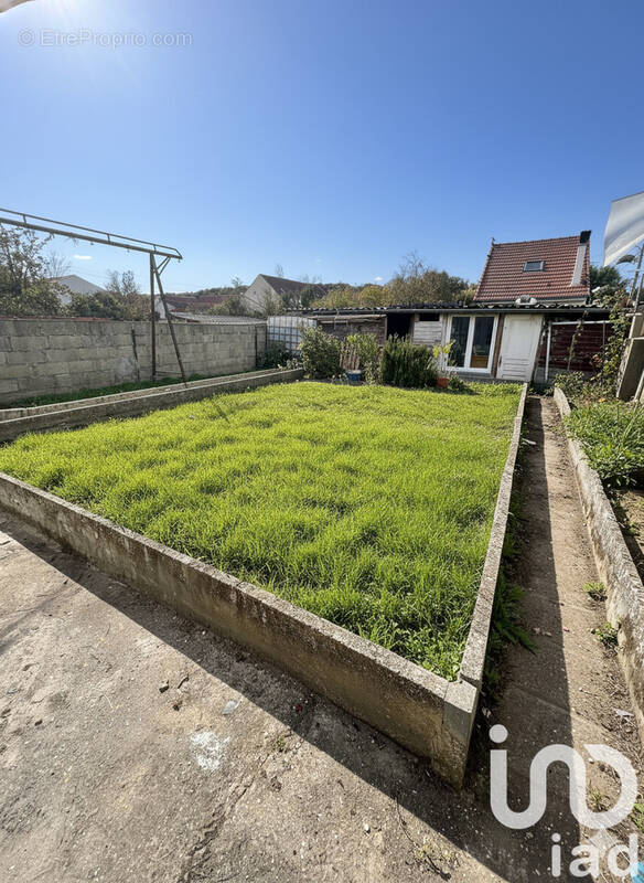 Photo 1 - Maison à MONTATAIRE