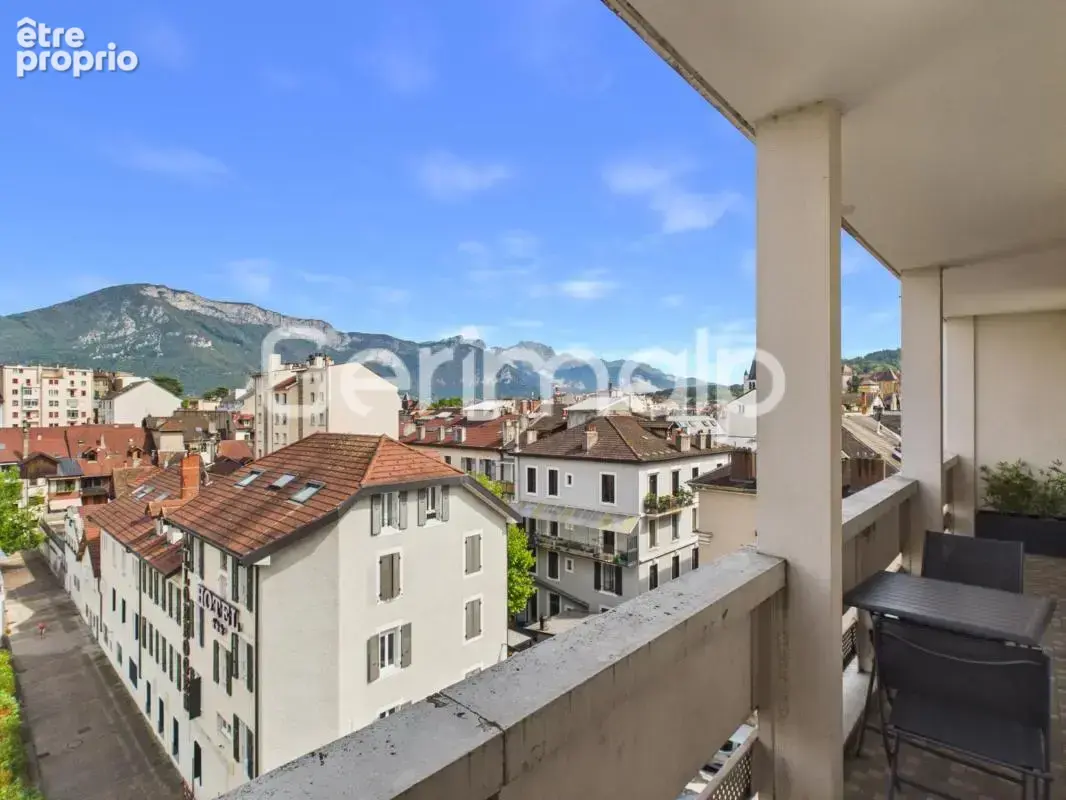 Vente - Appartement - 5 pièces + cuisine - 104,13 m² - 790 - photo 10