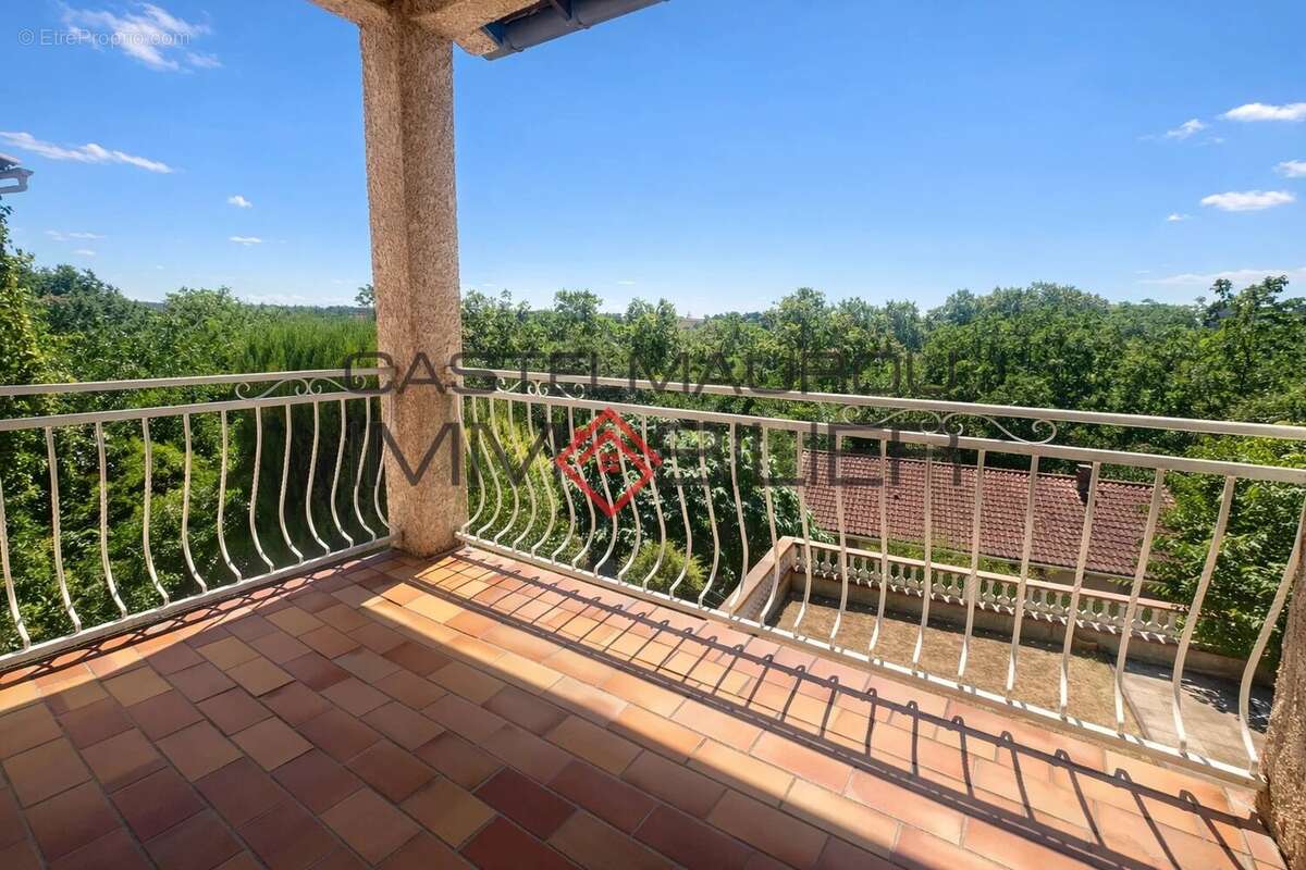 Maison à MONTRABE