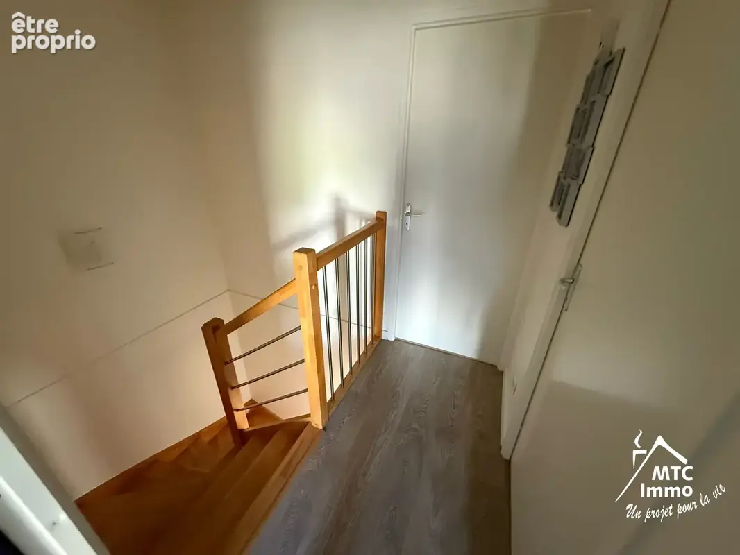 Maison 3 pièces de 2015 avec jardin, terrasse couverte et garage - photo 14
