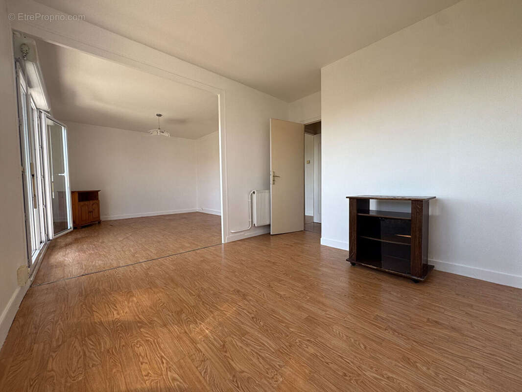 Appartement à TONNAY-CHARENTE