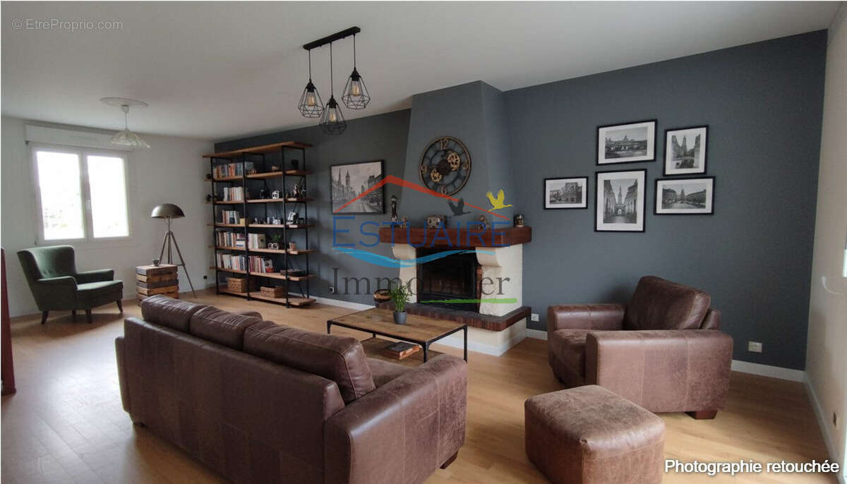 Maison 150 m² à Saint-Etienne-De-Montluc  - photo 7